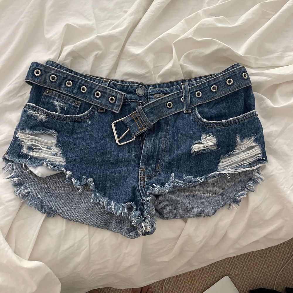 Carmar denim shorts with belt